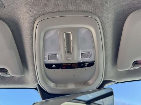 Used 2026 Volvo XC40 B5 Core w/ Climate Package image 30