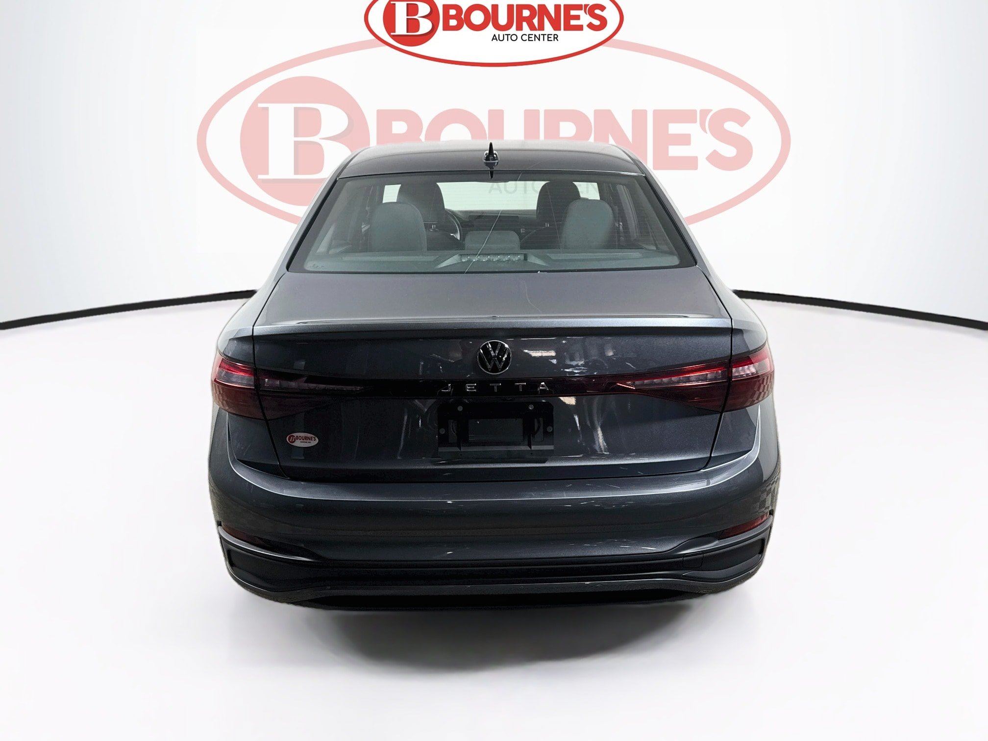 Used 2025 Volkswagen Jetta Sport FWD image 9