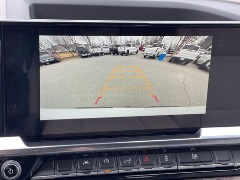 New 2025 Chevrolet Silverado 1500 LT w/ Convenience Package II image 51