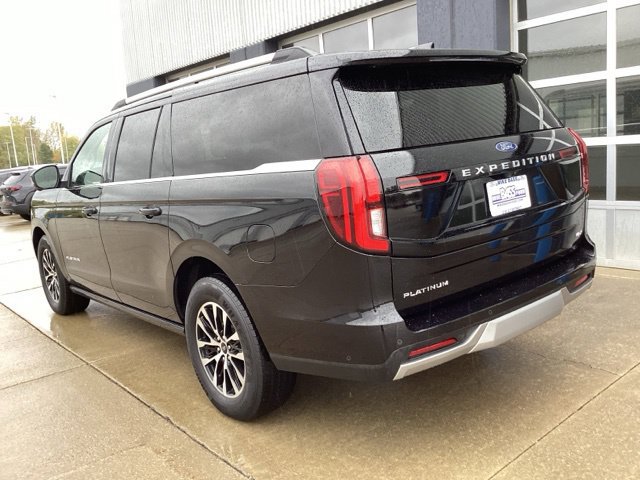 Used 2025 Ford Expedition Max Platinum AWD/4WD image 11