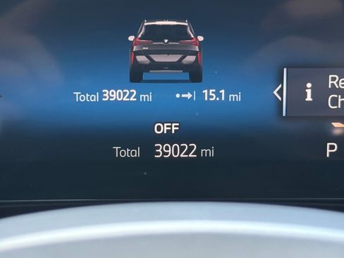 Certified 2025 BMW X3 xDrive30i w/ Premium Package image 35