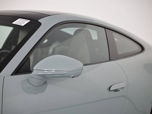 Certified 2025 Porsche 911 Carrera 4 GTS image 13