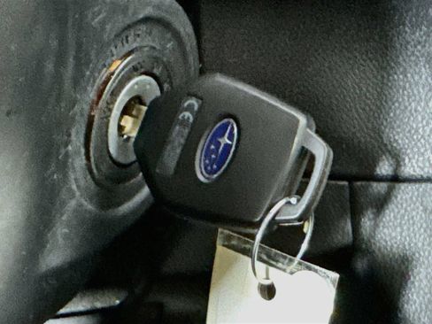 Certified 2022 Subaru Crosstrek 2.0i Premium AWD/4WD image 19