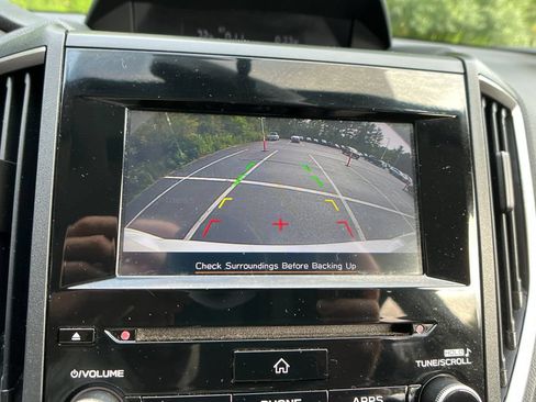 Used 2019 Subaru Crosstrek 2.0i Premium AWD/4WD image 18