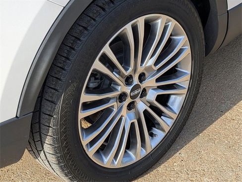 Used 2018 Lincoln MKX Reserve w/ Lincoln MKX Climate Package image 7