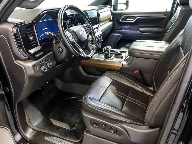 Certified 2023 Chevrolet Silverado 1500 High Country w/ High Country Premium Package AWD/4WD image 14