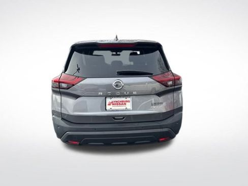 Used 2021 Nissan Rogue S image 4
