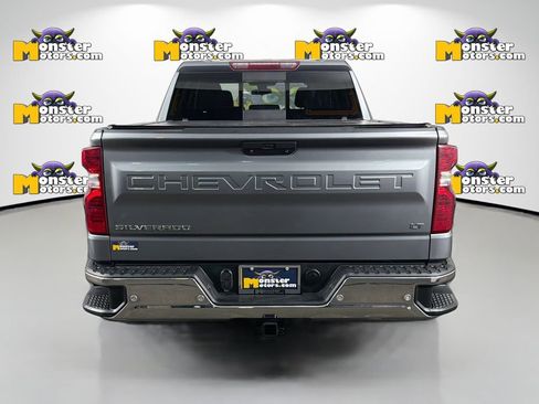 Used 2022 Chevrolet Silverado 1500 LT w/ Convenience Package II AWD/4WD image 6