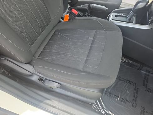 Used 2021 Ford EcoSport SE FWD image 31