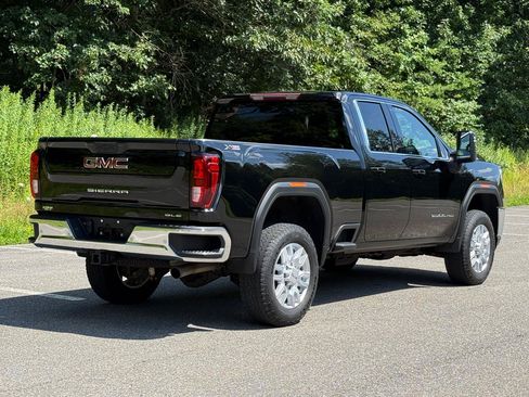 Used 2021 GMC Sierra 2500 SLE w/ SLE Value Package; AWD/4WD image 3