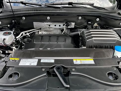 Used 2024 Volkswagen Atlas SE AWD/4WD image 30
