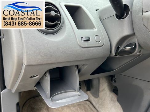 Used 2004 Saturn ION Level 2 FWD image 18