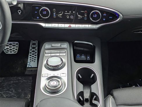 New 2025 Genesis GV70 2.5T w/ Sport Prestige Package image 22