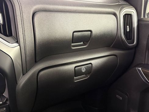 Certified 2019 Chevrolet Silverado 1500 RST w/ All-Star Edition AWD/4WD image 30