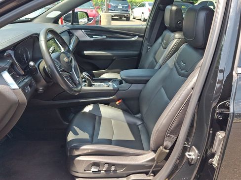 Certified 2023 Cadillac XT5 Premium Luxury AWD/4WD image 14