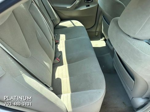 Used 2009 Toyota Camry LE FWD image 15