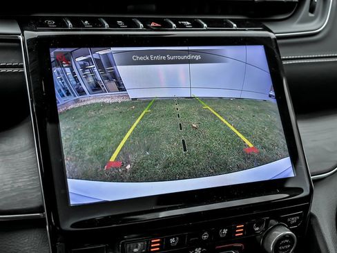 Used 2021 Jeep Grand Cherokee L Overland w/ Luxury Tech Group IV image 24