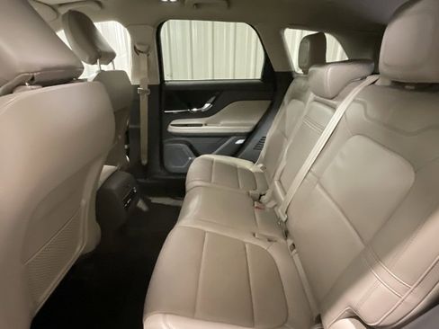 Used 2021 Lincoln Corsair Standard w/ Premium Package image 11