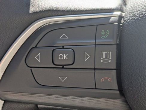 New 2025 Jeep Grand Cherokee L Altitude image 22