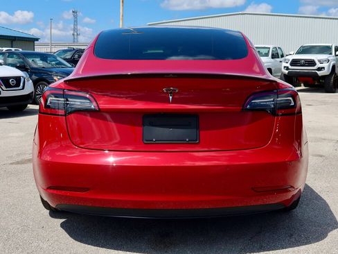 Used 2021 Tesla Model 3 Standard Range Plus RWD image 3