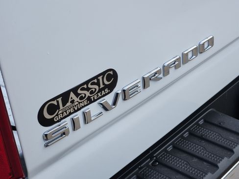 New 2026 Chevrolet Silverado 2500 W/T w/ WT/CX Safety Package image 9