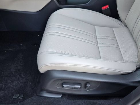 New 2027 Honda HR-V EX-L image 16