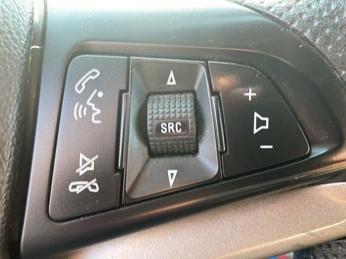 Used 2015 Chevrolet Sonic LT FWD image 15