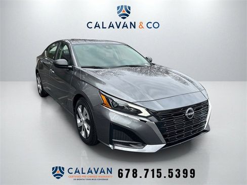 Used 2024 Nissan Altima 2.5 S image 1