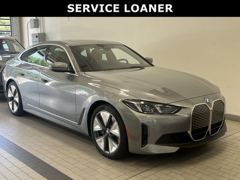 Used 2025 BMW i4 xDrive40i w/ Premium Package image 2