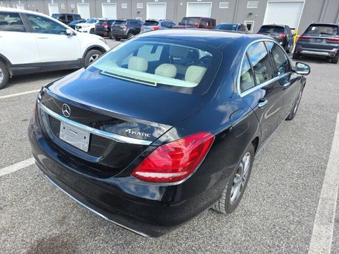 Used 2015 Mercedes-Benz C 300 4MATIC Sedan image 2
