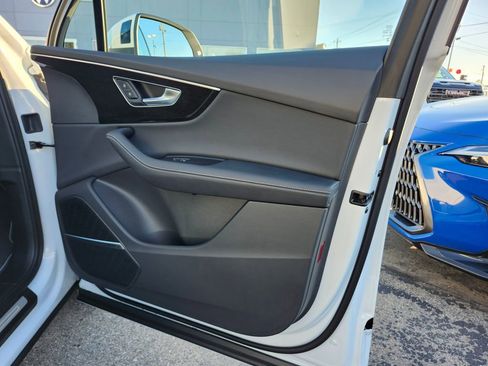 Used 2025 Audi Q7 3.0T Premium Plus w/ Premium Plus Package image 17