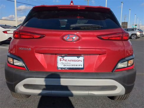 Used 2023 Hyundai Kona SEL image 5