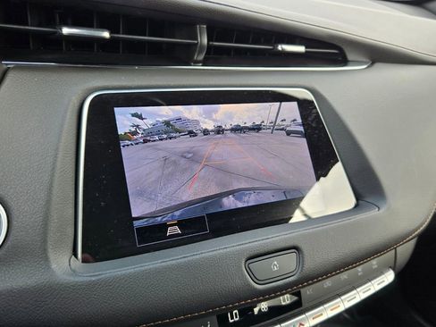 Used 2023 Cadillac XT4 Sport FWD image 21