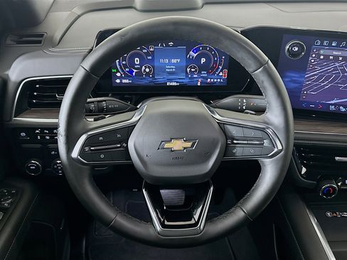 Used 2025 Chevrolet Tahoe Premier image 18