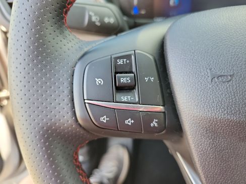 Certified 2024 Ford Escape ST-Line image 30