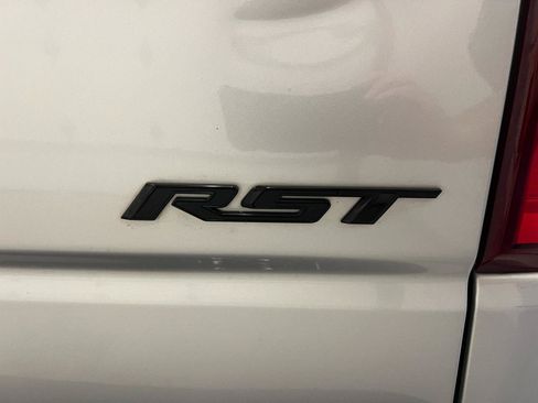Used 2021 Chevrolet Silverado 1500 RST w/ Rally Edition AWD/4WD image 21