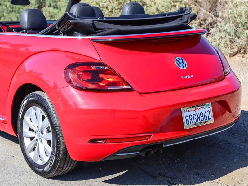 Used 2018 Volkswagen Beetle 2.0T S FWD image 6