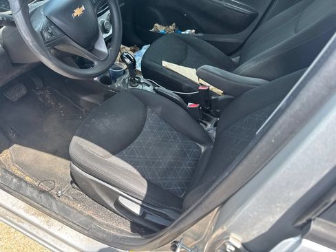 Used 2021 Chevrolet Spark LT FWD image 5