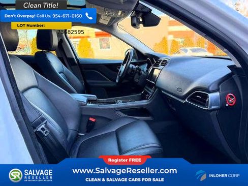 Used 2018 Jaguar F-PACE Premium image 13