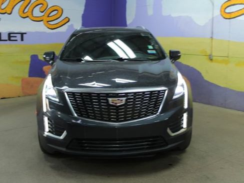 Used 2022 Cadillac XT5 Premium Luxury AWD/4WD image 3