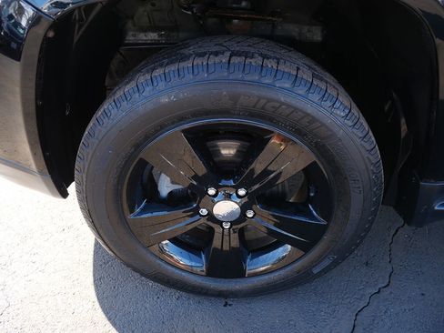 Used 2017 Jeep Compass High Altitude image 31