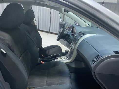 Used 2011 Toyota Corolla S image 14