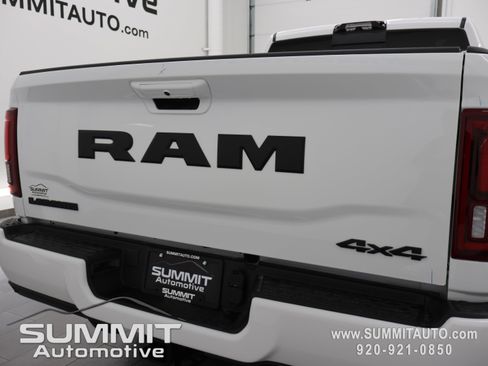 New 2026 RAM 3500 Laramie AWD/4WD image 26
