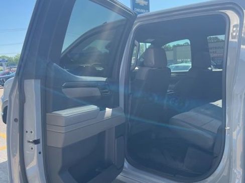 Used 2025 Chevrolet Silverado 1500 ZR2 w/ Technology Package AWD/4WD image 16