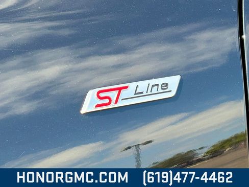 Used 2024 Ford Escape ST-Line image 9