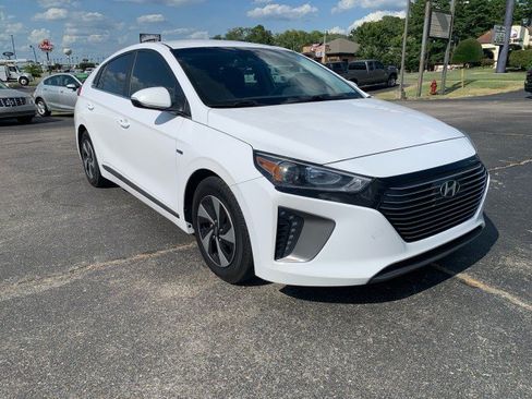 Used 2017 Hyundai Ioniq SEL w/ Tech Package 02 FWD image 5