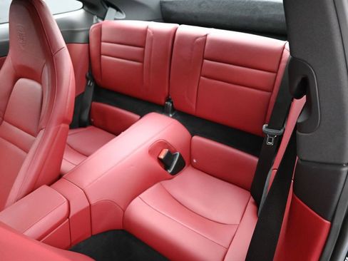 Certified 2024 Porsche 911 Carrera image 7