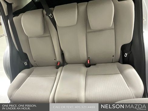 Used 2017 Honda HR-V EX image 27
