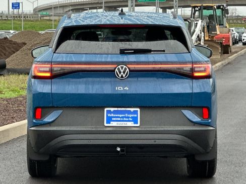 New 2026 Volkswagen ID.4 Pro AWD/4WD image 4