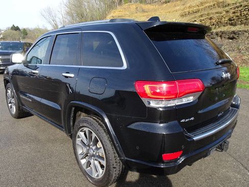 Used 2018 Jeep Grand Cherokee Overland image 8